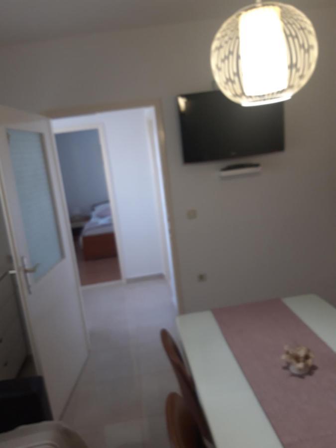 Apartments Smiljana Mucic Makarska Ngoại thất bức ảnh