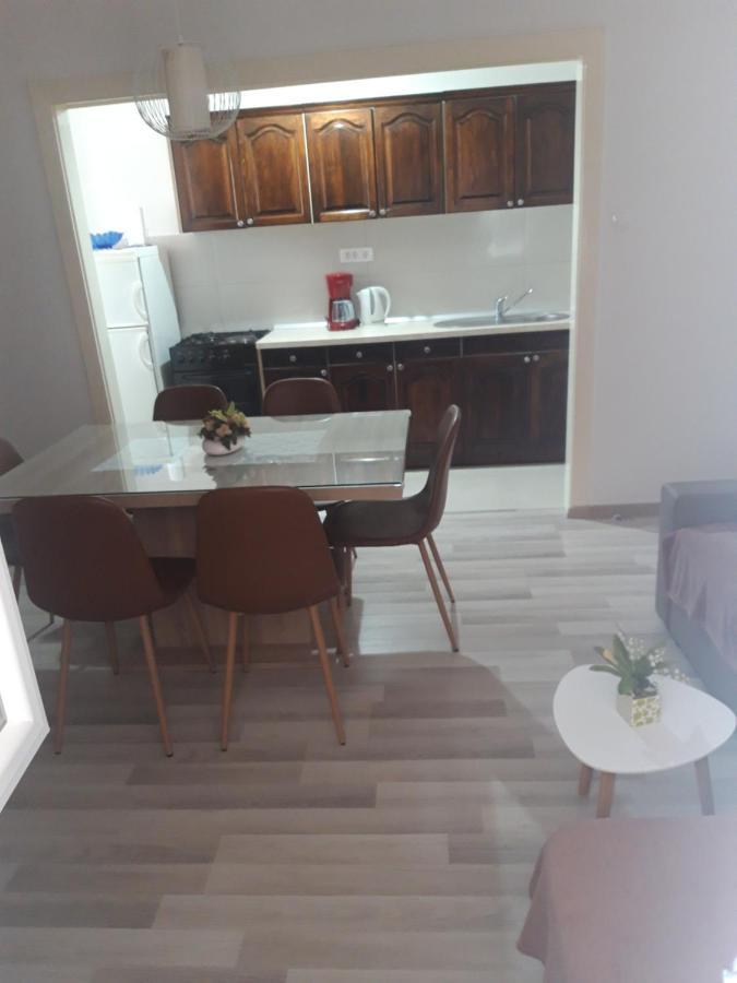 Apartments Smiljana Mucic Makarska Ngoại thất bức ảnh